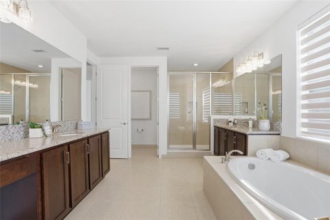 Villa ou maison à vendre à Wesley Chapel, Floride: 5 chambres, 382.01 m2 № 2142074 - photo 29