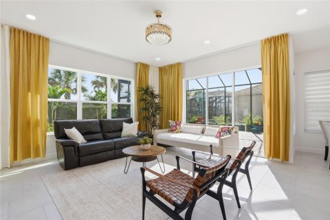 Villa ou maison à vendre à Wesley Chapel, Floride: 5 chambres, 382.01 m2 № 2142074 - photo 16