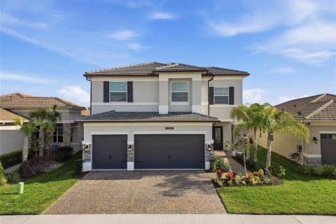 Villa ou maison à vendre à Wesley Chapel, Floride: 5 chambres, 382.01 m2 № 2142074 - photo 2