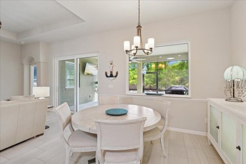 House in Palm Coast, Florida 4 bedrooms, 176.24 sq.m. № 1655175 - photo 10