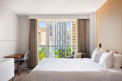 Copropriété à vendre à Miami, Floride: 1 chambre, 71.26 m2 № 1980105 - photo 1