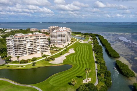 Condominio en Longboat Key, Florida, 3 dormitorios  № 2103752