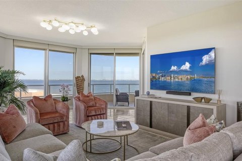 Condominio en alquiler en Longboat Key, Florida, 3 dormitorios, 209.03 m2 № 2103752 - foto 14