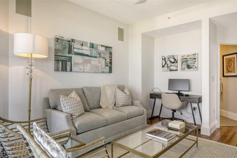 Condominio en alquiler en Longboat Key, Florida, 3 dormitorios, 209.03 m2 № 2103752 - foto 27