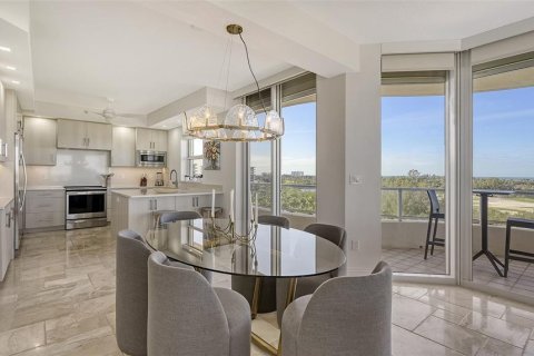 Condominio en alquiler en Longboat Key, Florida, 3 dormitorios, 209.03 m2 № 2103752 - foto 9