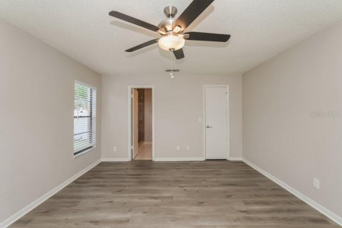 Casa en alquiler en Seffner, Florida, 3 dormitorios, 129.32 m2 № 1919905 - foto 10