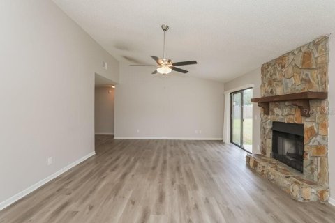 Casa en alquiler en Seffner, Florida, 3 dormitorios, 129.32 m2 № 1919905 - foto 5