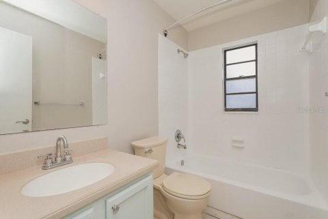 Casa en alquiler en Seffner, Florida, 3 dormitorios, 129.32 m2 № 1919905 - foto 15