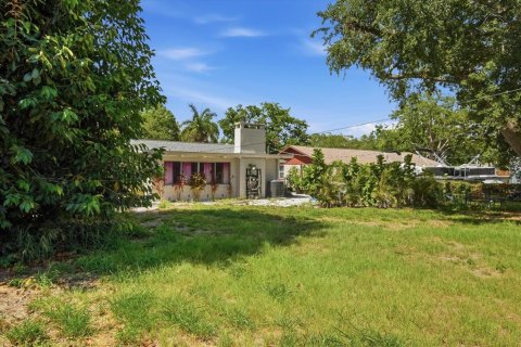 House in Bradenton, Florida 3 bedrooms, 150.69 sq.m. № 2198172 - photo 8