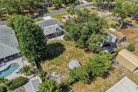 House in Bradenton, Florida 3 bedrooms, 150.69 sq.m. № 2198172 - photo 9