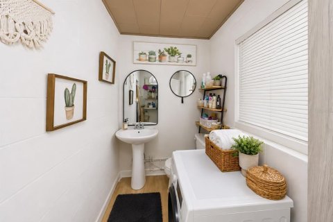 House in Bradenton, Florida 3 bedrooms, 150.69 sq.m. № 2198172 - photo 22