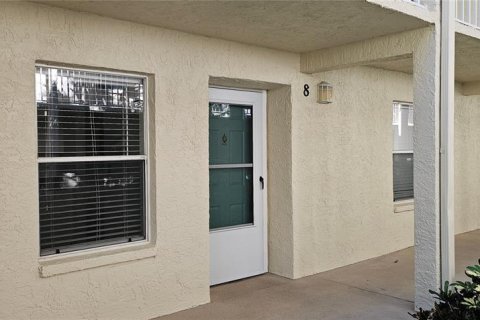 Condominio en alquiler en Sarasota, Florida, 2 dormitorios, 87.42 m2 № 1877112 - foto 2
