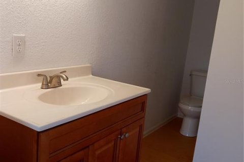 Снять в аренду квартиру в Хейнс-Сити, Флорида 3 спальни, 102.56м2, № 2148167 - фото 15