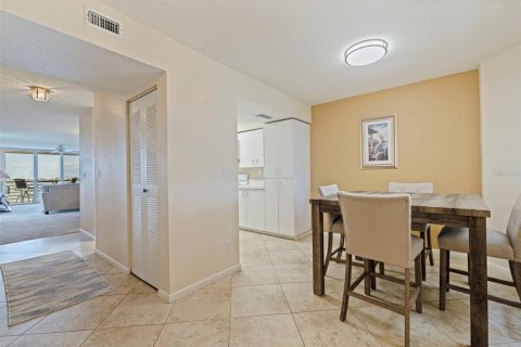 Condominio en venta en Saint Petersburg, Florida, 2 dormitorios, 110.09 m2 № 1687833 - foto 8
