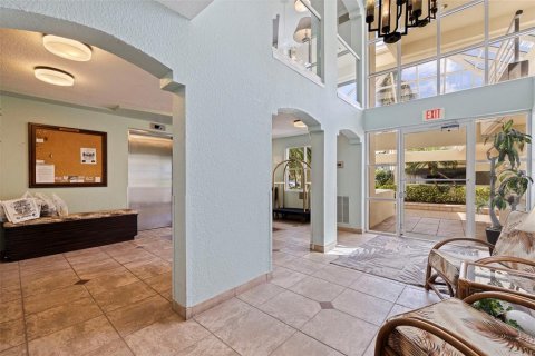 Condominio en venta en Saint Petersburg, Florida, 2 dormitorios, 110.09 m2 № 1687833 - foto 30