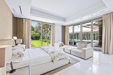 House in Palm Beach Gardens, Florida 5 bedrooms, 1035.3 sq.m. № 2193871 - photo 18