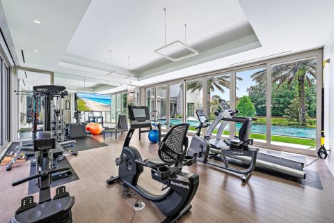 House in Palm Beach Gardens, Florida 5 bedrooms, 1035.3 sq.m. № 2193871 - photo 28