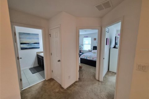 Townhouse in Kissimmee, Florida 4 bedrooms, 179.77 sq.m. № 2225718 - photo 27