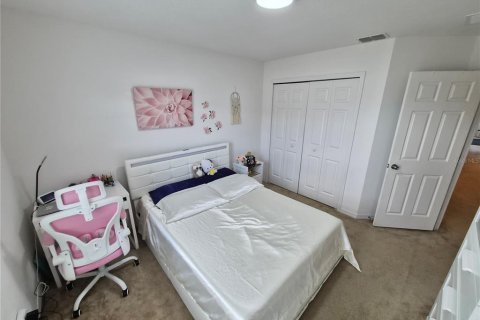 Townhouse in Kissimmee, Florida 4 bedrooms, 179.77 sq.m. № 2225718 - photo 28