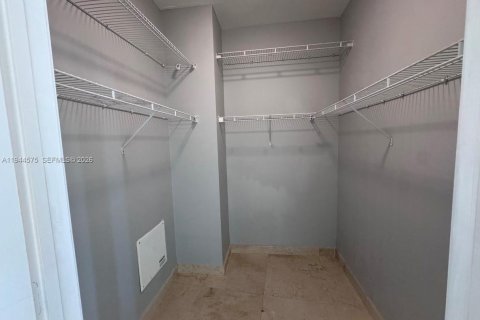 Copropriété à vendre à Miami, Floride: 1 chambre, 71.81 m2 № 2001093 - photo 24