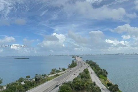 Copropriété à vendre à Miami, Floride: 1 chambre, 71.81 m2 № 2001093 - photo 14