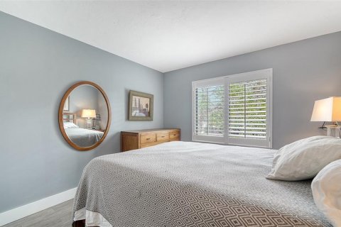 Condo in Sarasota, Florida, 2 bedrooms  № 2097341 - photo 25