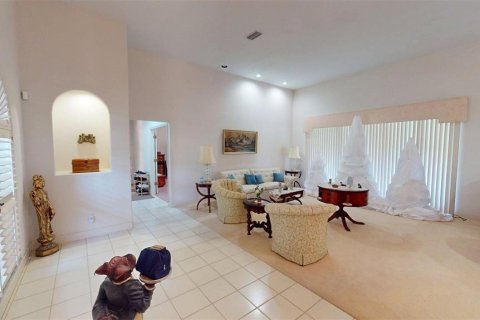 Casa en venta en Dade City, Florida, 3 dormitorios, 350.33 m2 № 2385725 - foto 5