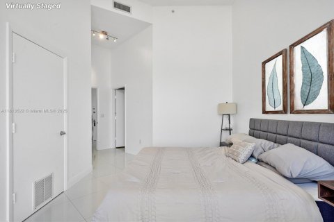 Купить кондоминиум в Майами, Флорида 2 спальни, 123.75м2, № 1761722 - фото 17