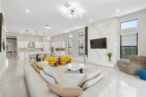 House in Parkland, Florida 5 bedrooms, 557.04 sq.m. № 2257972 - photo 20