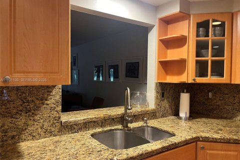 Adosado en alquiler en Doral, Florida, 2 dormitorios, 139.17 m2 № 2007810 - foto 4