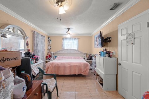 Casa en venta en Miami, Florida, 4 dormitorios, 155.43 m2 № 2028957 - foto 11