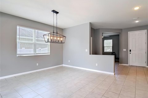 Casa en venta en Seffner, Florida, 4 dormitorios, 285.67 m2 № 2100593 - foto 4