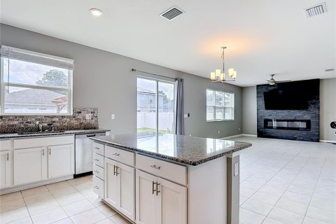 Casa en venta en Seffner, Florida, 4 dormitorios, 285.67 m2 № 2100593 - foto 25