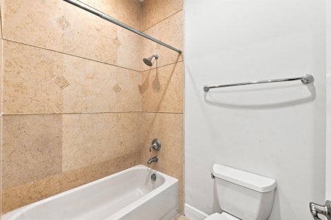 Villa ou maison à vendre à Parkland, Floride: 4 chambres, 324.79 m2 № 2363532 - photo 30