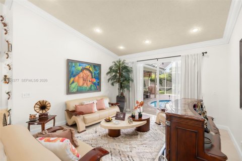 House in Coral Springs, Florida 4 bedrooms, 254.18 sq.m. № 2390724 - photo 7