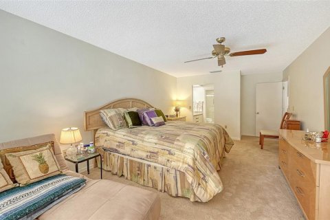 House in Sarasota, Florida 3 bedrooms, 170.75 sq.m. № 2112898 - photo 21