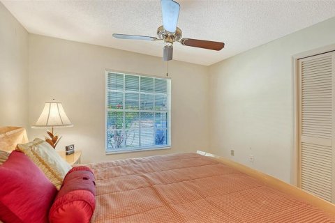 House in Sarasota, Florida 3 bedrooms, 170.75 sq.m. № 2112898 - photo 29