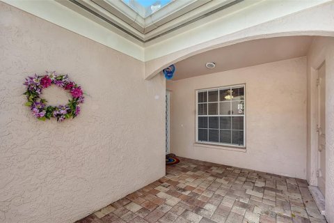 House in Sarasota, Florida 3 bedrooms, 170.75 sq.m. № 2112898 - photo 5