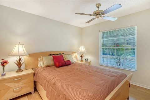 House in Sarasota, Florida 3 bedrooms, 170.75 sq.m. № 2112898 - photo 30