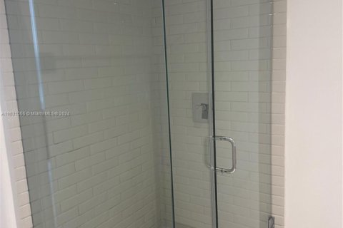 Copropriété à vendre à Hollywood, Floride: 2 chambres, 98.01 m2 № 1959928 - photo 9