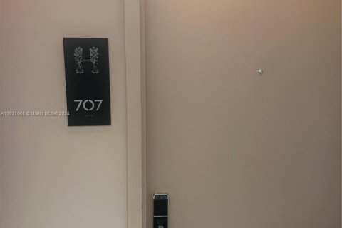 Copropriété à vendre à Hollywood, Floride: 2 chambres, 98.01 m2 № 1959928 - photo 6