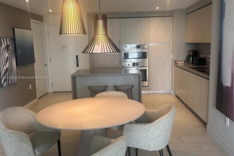 Copropriété à vendre à Hollywood, Floride: 2 chambres, 98.01 m2 № 1959928 - photo 18