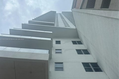 Copropriété à vendre à Hollywood, Floride: 2 chambres, 98.01 m2 № 1959928 - photo 3