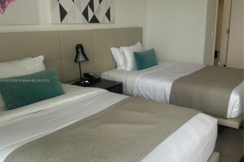 Copropriété à vendre à Hollywood, Floride: 2 chambres, 98.01 m2 № 1959928 - photo 24