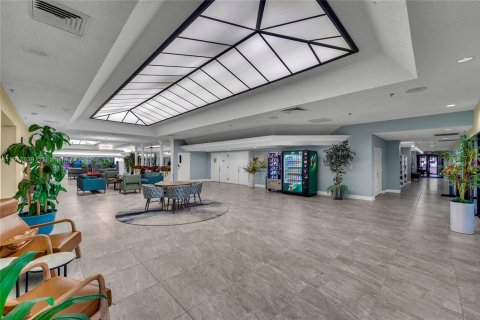 Купить кондоминиум в Санрайз, Флорида 2 спальни, 116.59м2, № 1975676 - фото 26