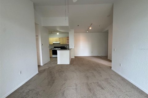 Copropriété à louer à Maitland, Floride: 2 chambres, 97.36 m2 № 1879193 - photo 5