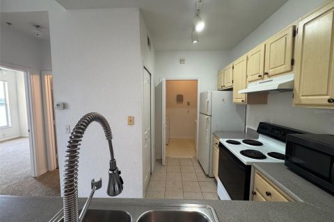 Copropriété à louer à Maitland, Floride: 2 chambres, 97.36 m2 № 1879193 - photo 6