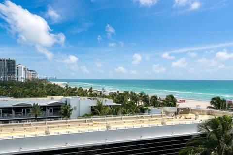 Condominio en alquiler en Miami Beach, Florida, 3 dormitorios, 132.85 m2 № 2039554 - foto 25