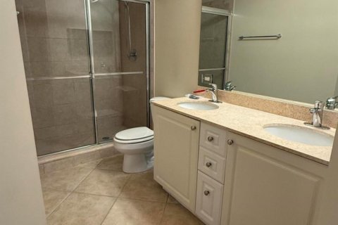 Condominio en venta en Boynton Beach, Florida, 2 dormitorios, 105.63 m2 № 2245473 - foto 13