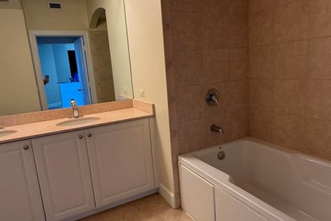 Condominio en venta en Boynton Beach, Florida, 2 dormitorios, 105.63 m2 № 2245473 - foto 14
